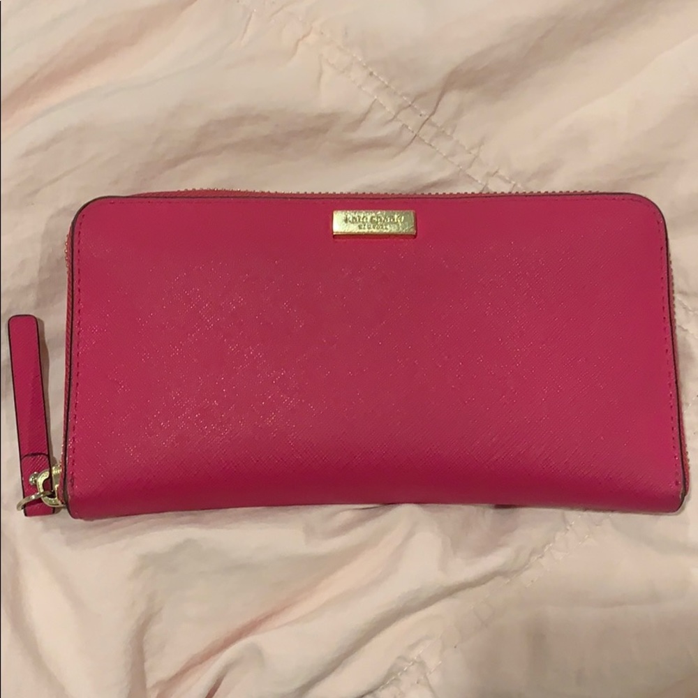 Kate Spade zip wallet